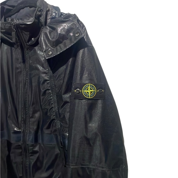 Stone Island Metallic Run Proof Nylon Jacket - Picture 5 of 16